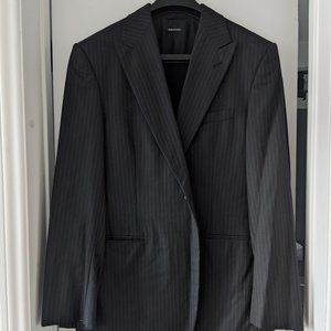 Giorgio Armarni single-button suit